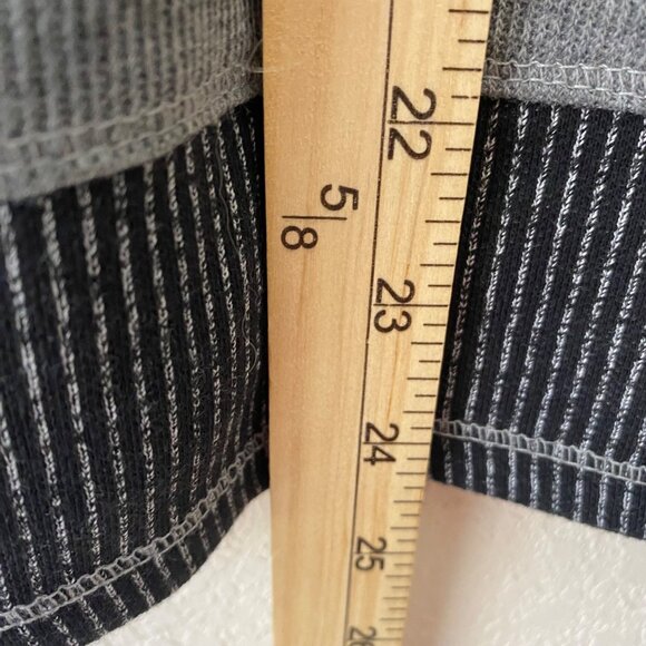 Blast Button-Up Cardigan Womens Size L Gray Embroidered Animal Striped Cotton B - Picture 16 of 16